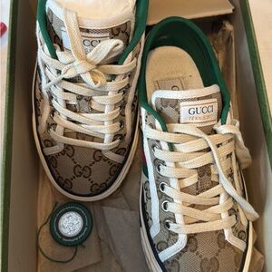 Gucci Tennis Shoes - Brown and Green